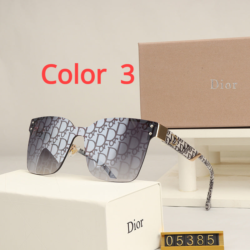 05385 Sunglasses with box