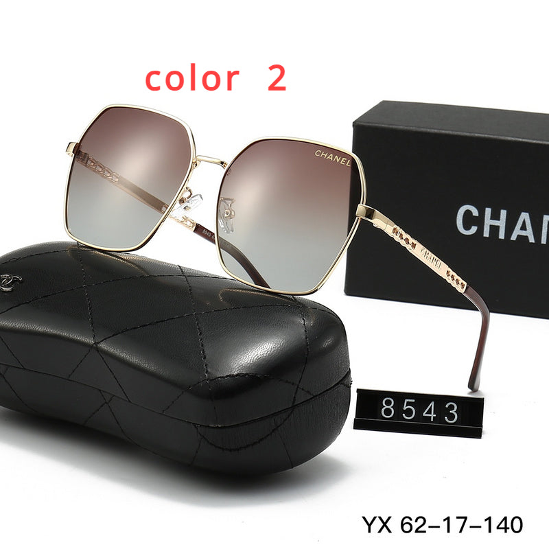 8543 Sunglasses with box