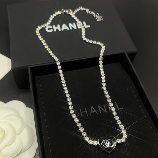 X606  Women's fashion necklace  jewelry