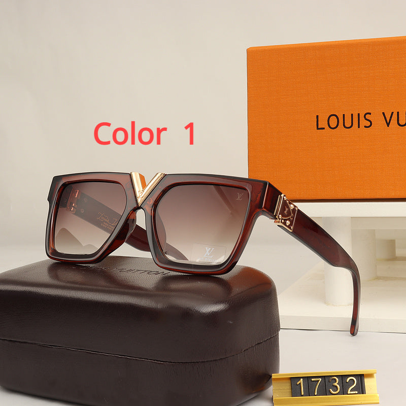 1732 Sunglasses with box