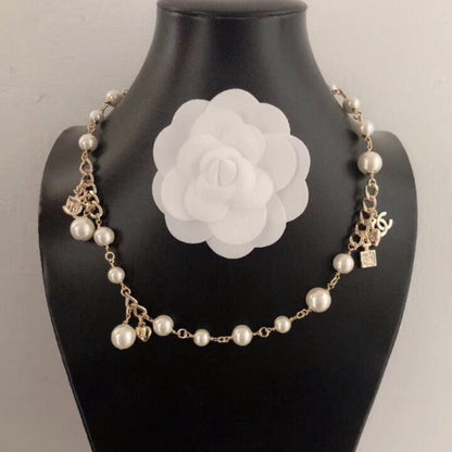 CHN78   Perfume bottle Pearl necklace,2 used necklace (can also be wound 2 times as a bracelet)  Jewelry