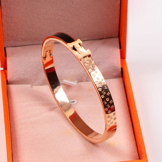 HB17   Exquisite stainless steel rose gold-plated jewelry H bracelet