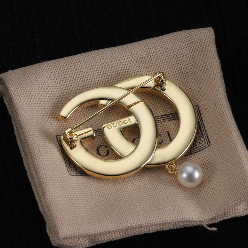 GUX1  Women brooch gold-plated jewelry