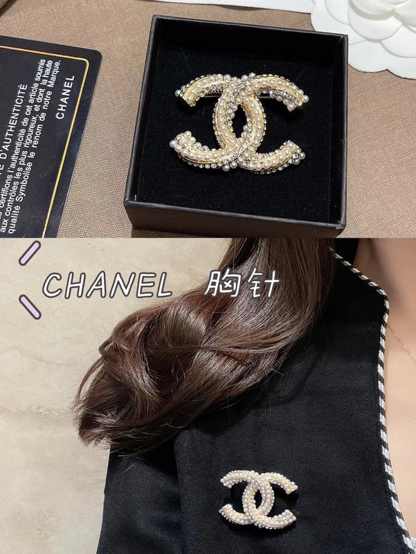 CD023  Women brooch gold-plated jewelry