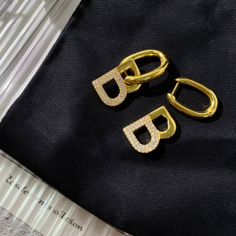 BUE1 B letter with diamond detachable earrings  Jewelry