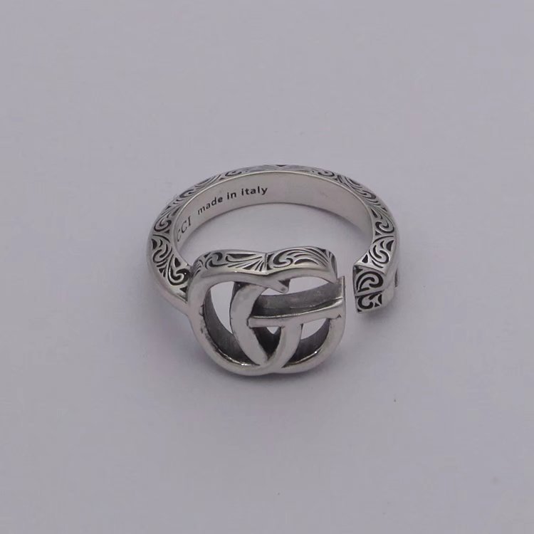 GJ01   Women's Key Carved Ring Jewelry