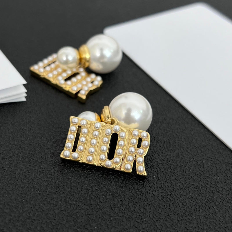 DIE15 Woman fashion alloy earrings  Jewelry