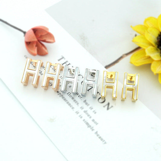 HE06 Fashion New Style Earring Jewelry