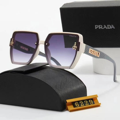 6229 Sunglasses with box