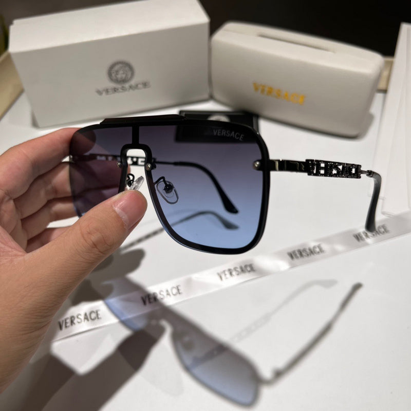 8844 Sunglasses with box