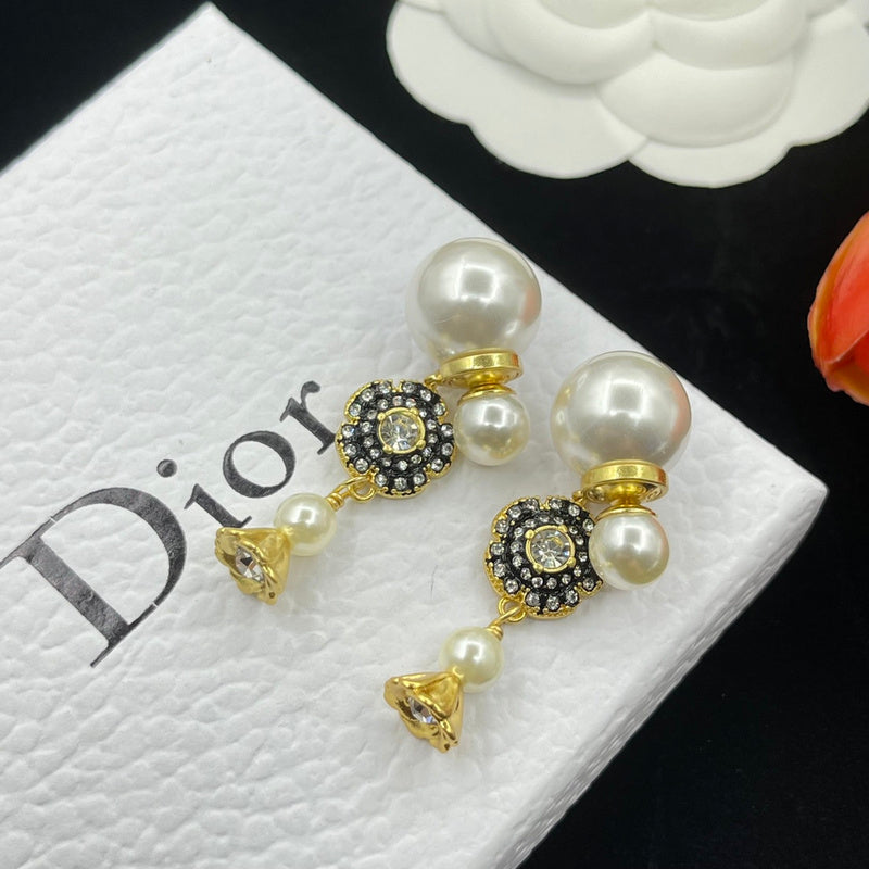 DE1   Fashion New Style Earring Jewelry