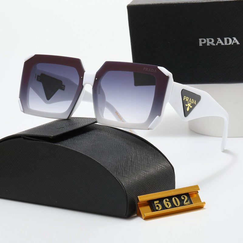 5602 Sunglasses with box