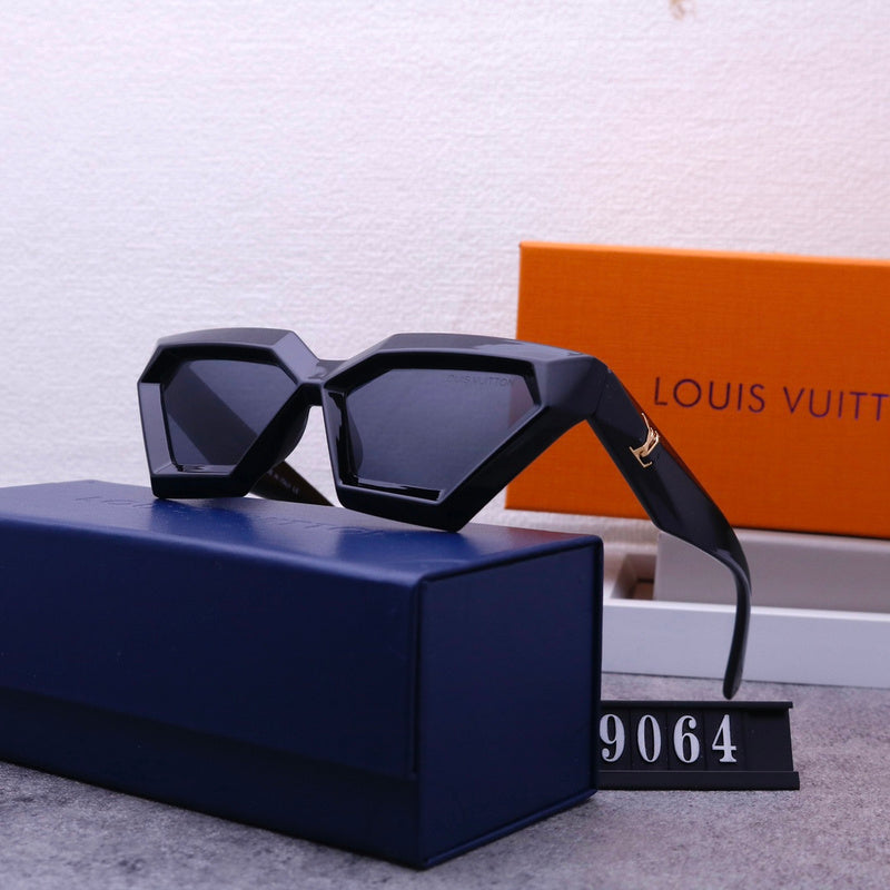 9064 Sunglasses with box