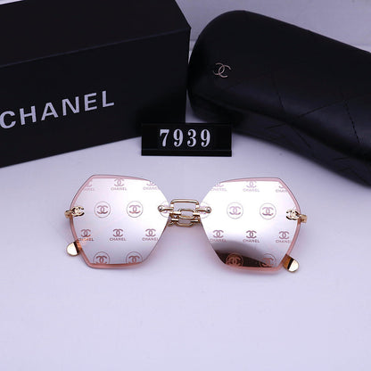 7939 Sunglasses with box