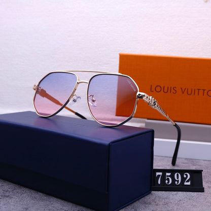 7592 Sunglasses with box