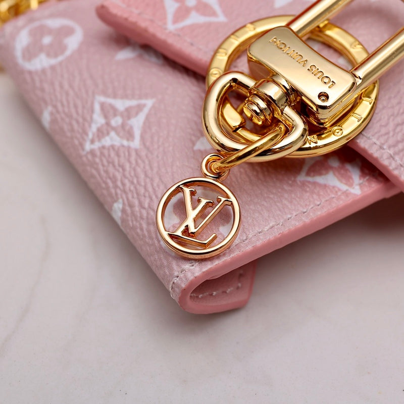 LKE7 Fashion  pink keychain popular accessories