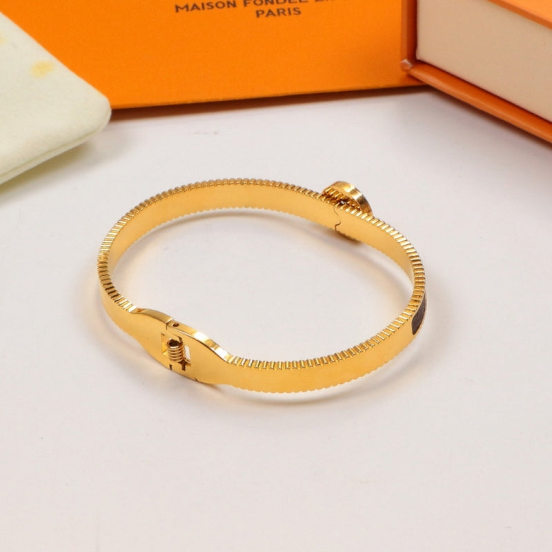 LVB105 Bracelet jewelry bangle