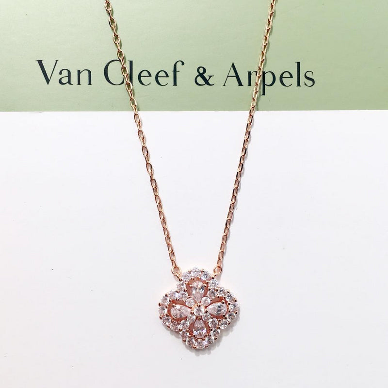 VAN17 Necklace 316L steel plating gold Jewelry