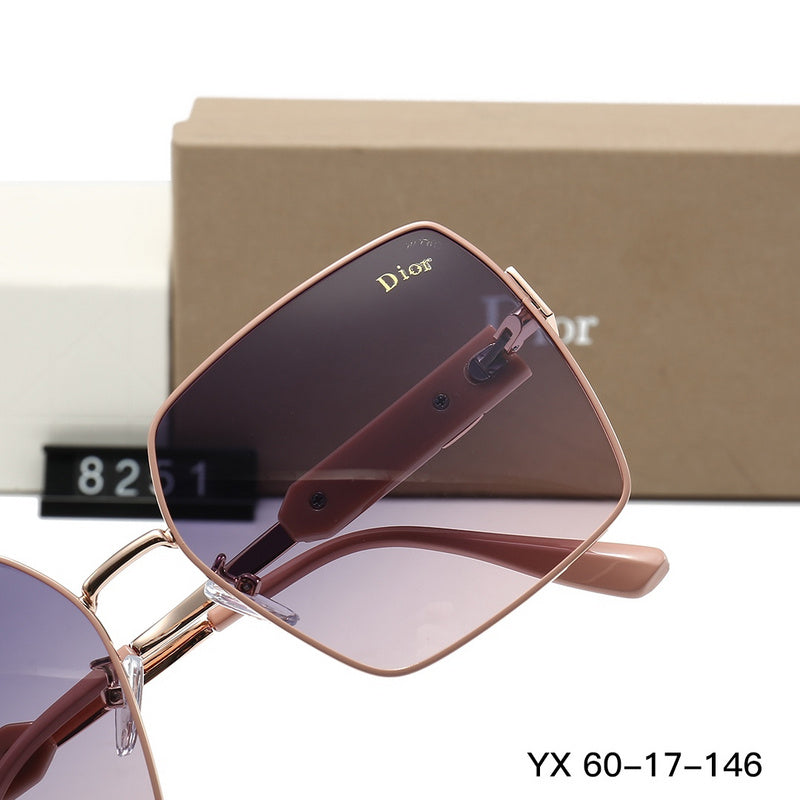 D8251 Sunglasses with box