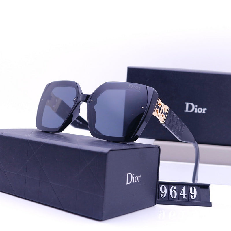 9649  Sunglasses with box