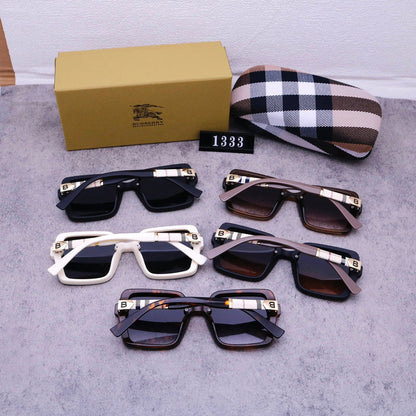 1333  Sunglasses with box