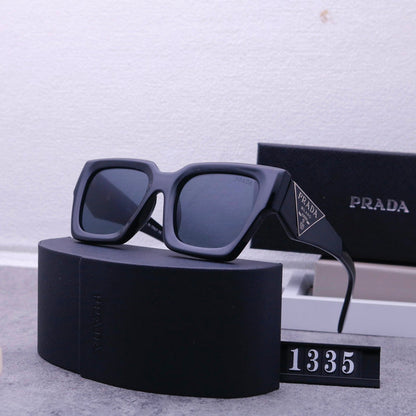 1335 Sunglasses with box