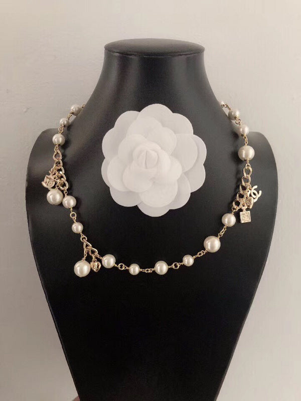 CHN78   Perfume bottle Pearl necklace,2 used necklace (can also be wound 2 times as a bracelet)  Jewelry