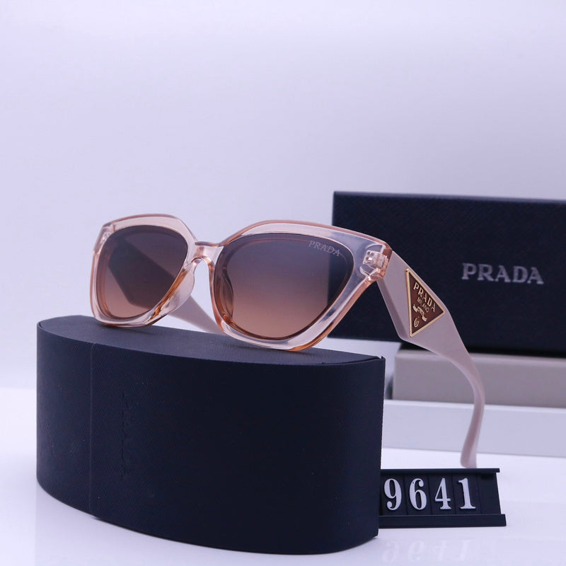 9641  Sunglasses with box