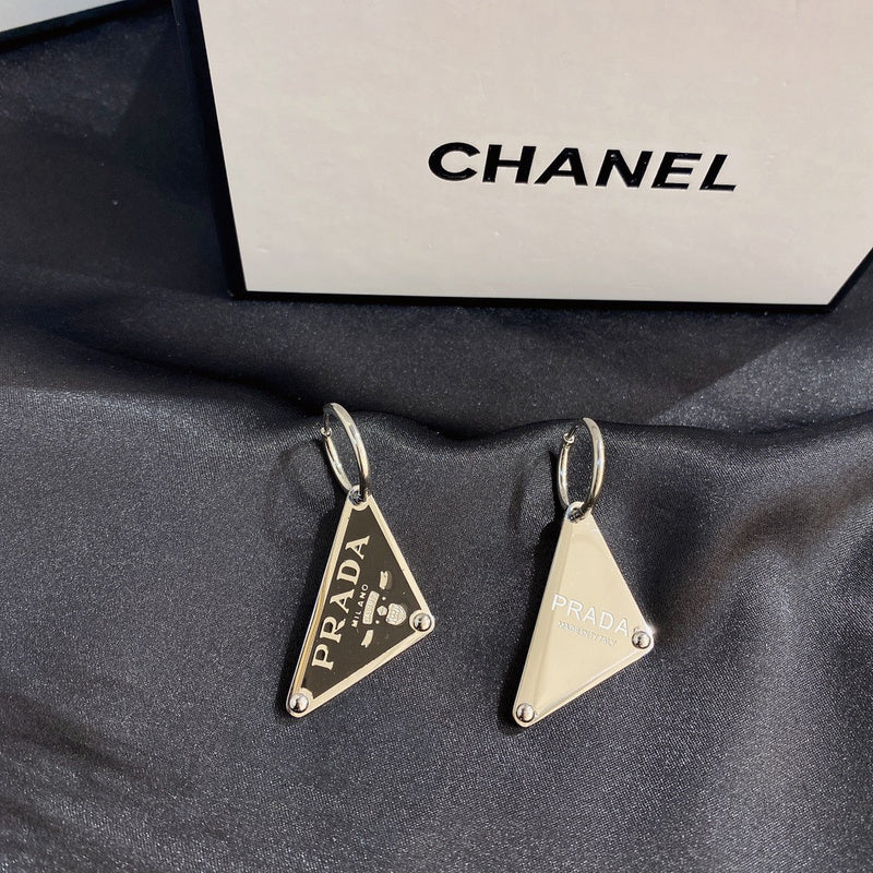 A702  Women's classic triangle earring jewelry