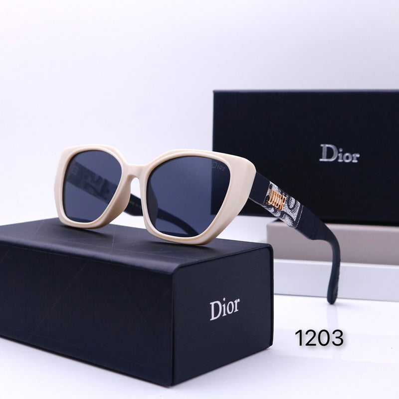 1203  Sunglasses With box