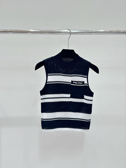 MIC7   Spring and summer new striped color contrast letter jacquard knitted crew neck vest  Clothes