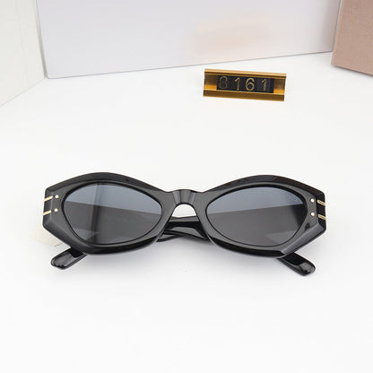 8161 sunglasses with box