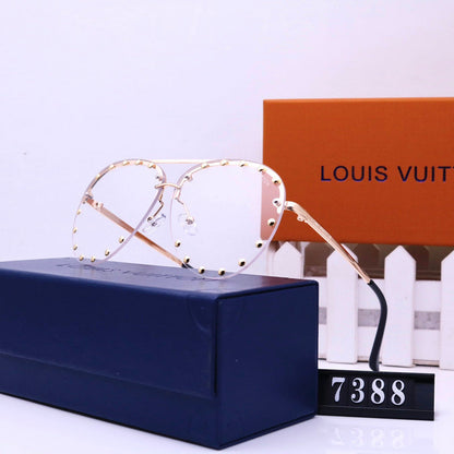 7388 Sunglasses with box