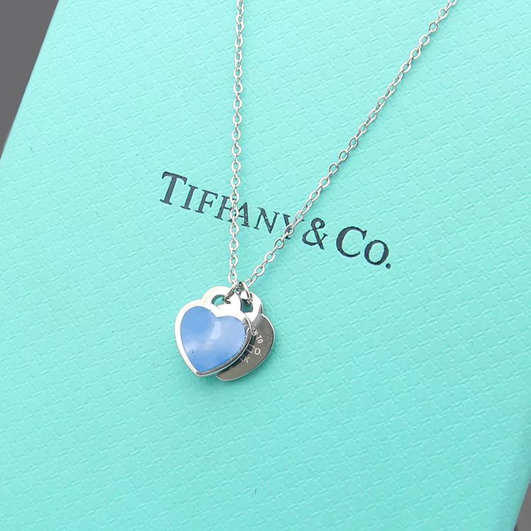 TN023  Women's heart-shaped stainless steel necklace jewelry