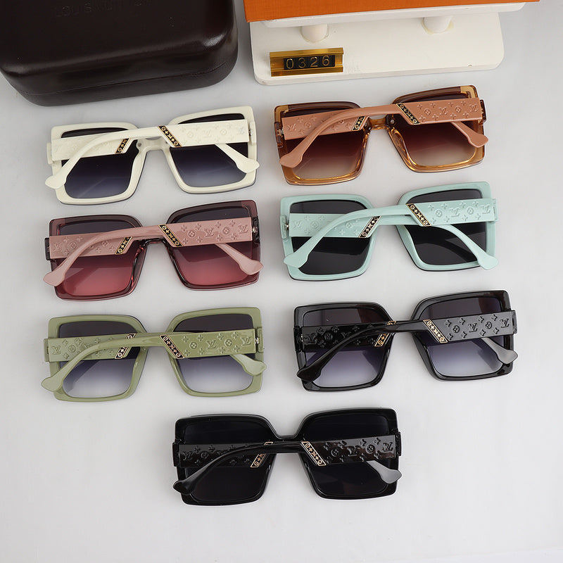 0326 Sunglasses with box