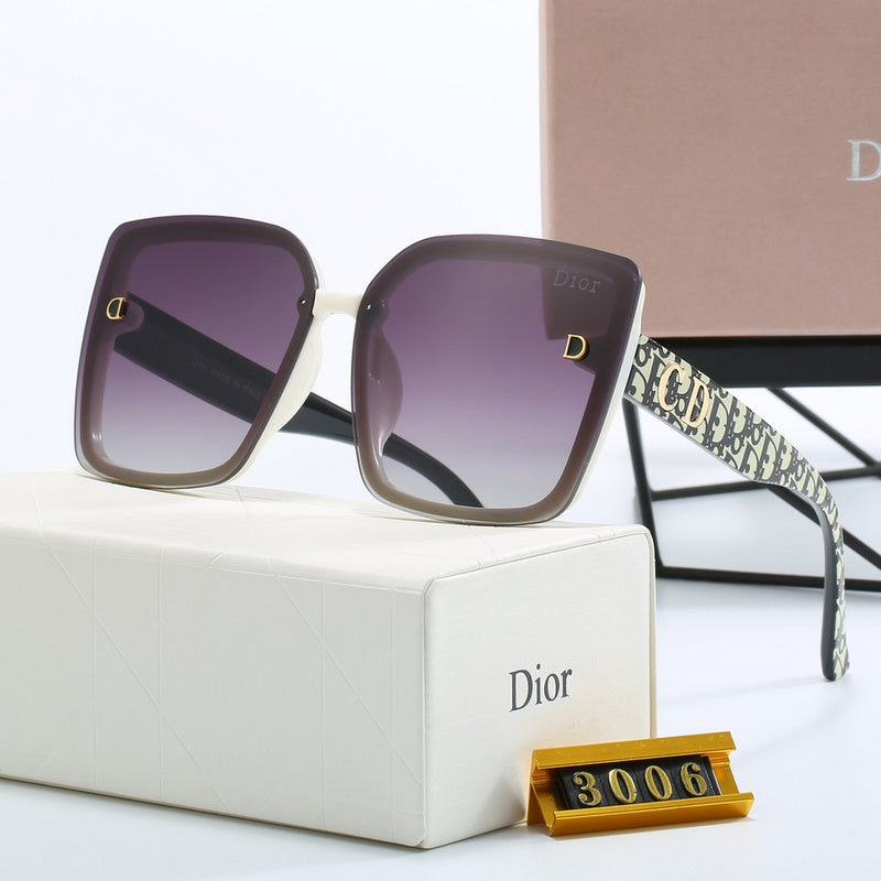 3006  sunglasses with box