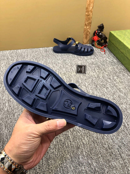 YGS3 shoes man slippers with all packaging