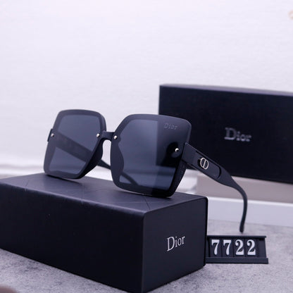 7722 Sunglasses with box