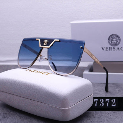 7372 Sunglasses with box