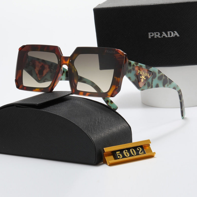 5602 Sunglasses with box