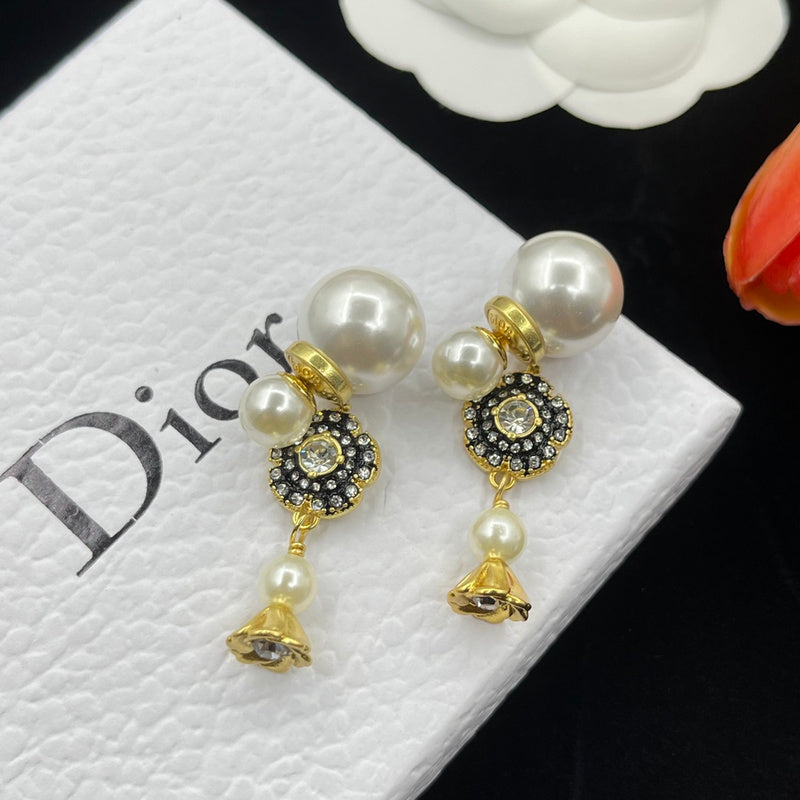 DE1   Fashion New Style Earring Jewelry