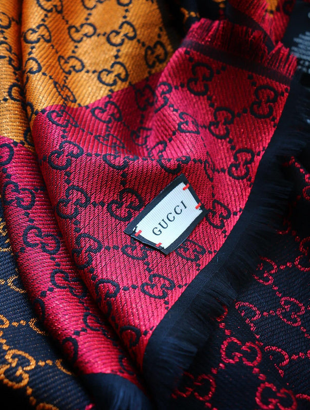 GSC21 Scarf 140-140CM 31% rayon, 28% cotton, 23% wool, 10% silk, 8% metal fiber