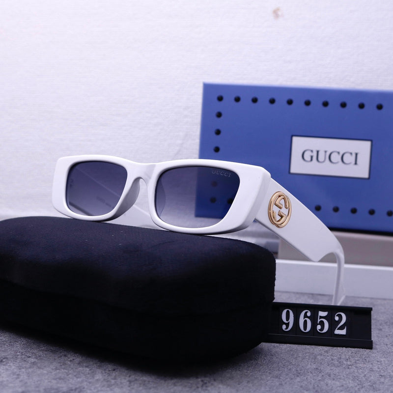 9652 Sunglasses with box