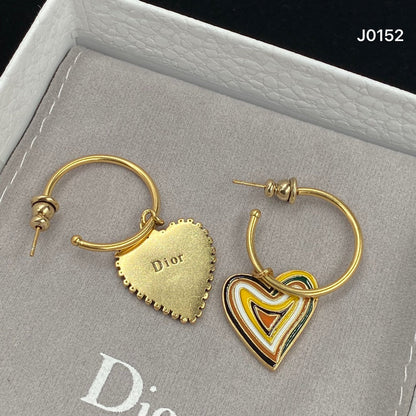 DIE24  Features cute love stud earrings  Jewelry