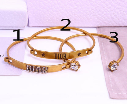 DIB34 Classic D three-piece bracelet for women  Jewelry