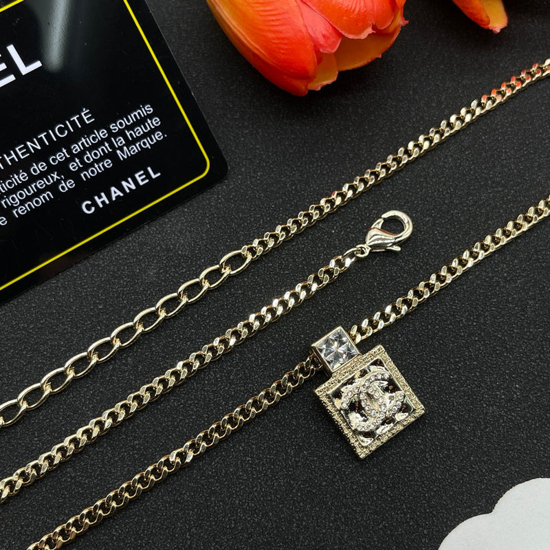 CHN70  Fashion necklace for men and women  Jewelry