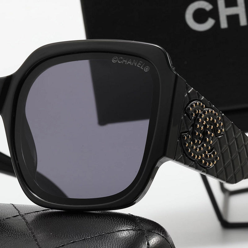 6202 Sunglasses with box