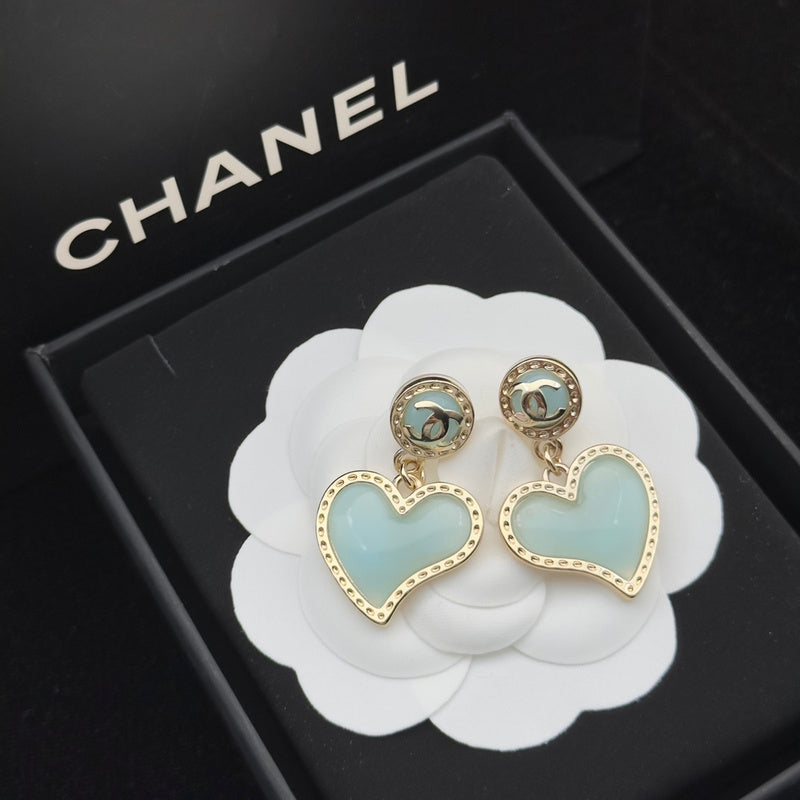 CHE72   Women's new fashion heart-shaped earrings  jewelry