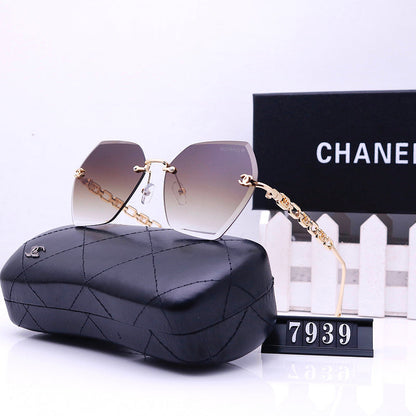 7939 Sunglasses with box