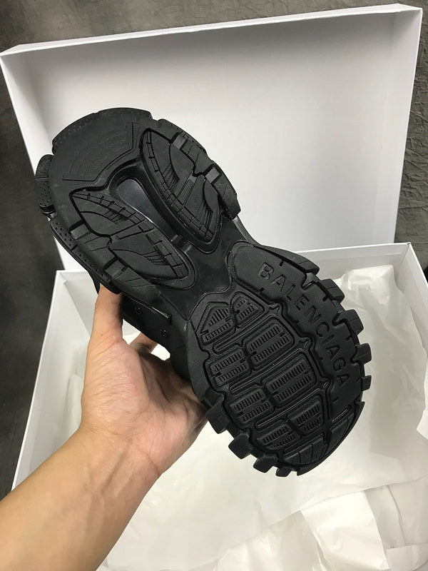 MBS3 high quality with box packing shoes